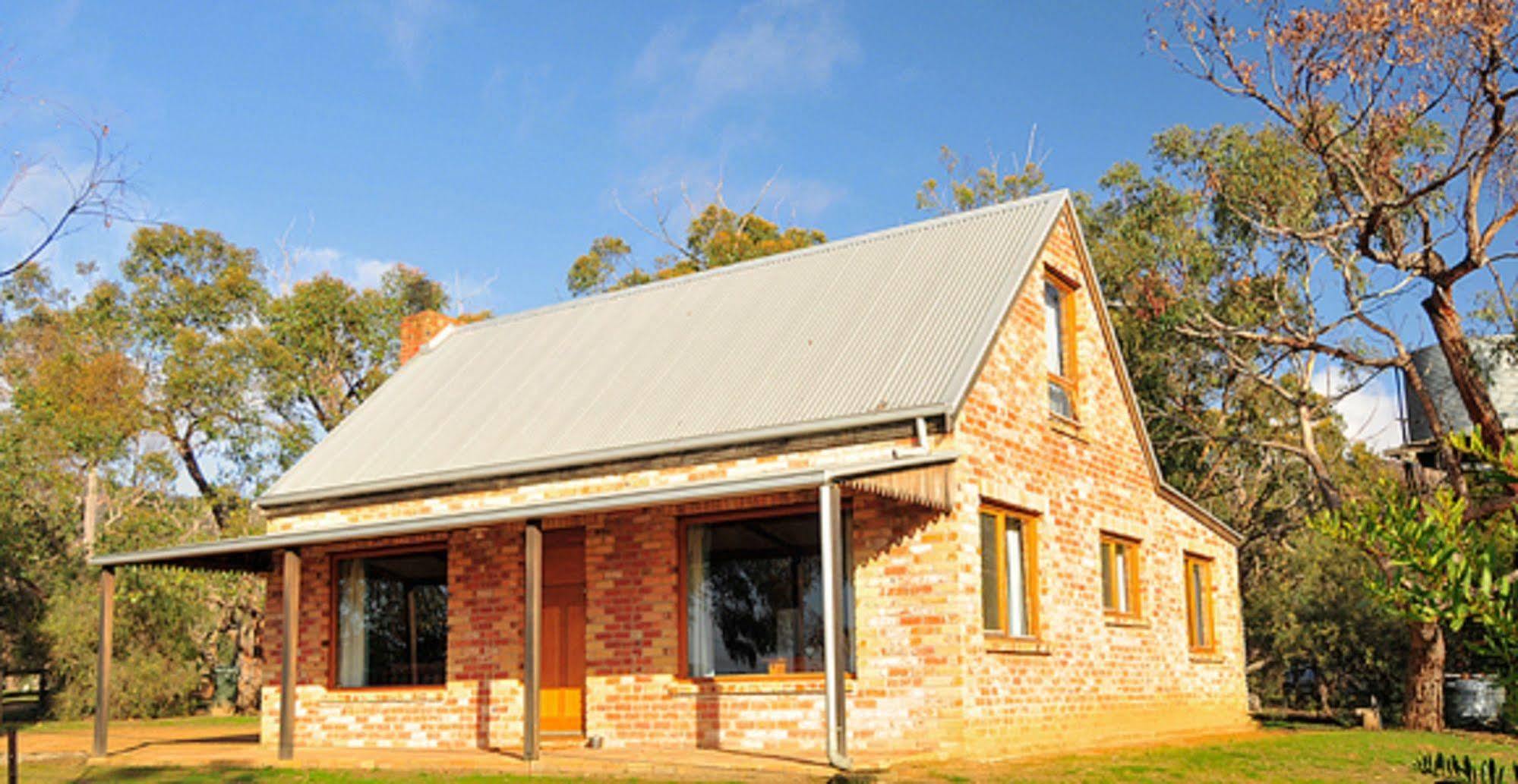 Grampians Pioneer Cottages Halls Gap Εξωτερικό φωτογραφία