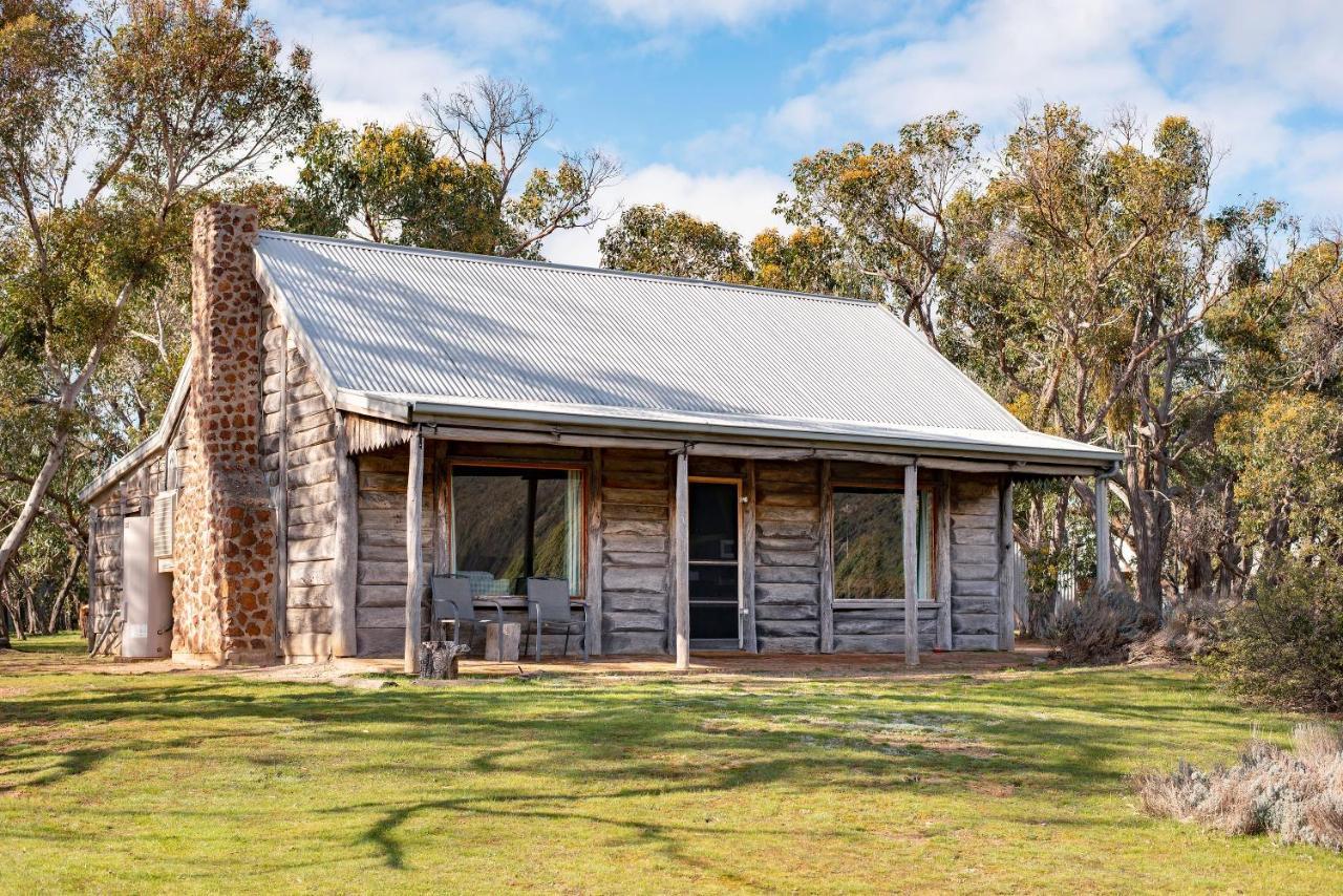 Grampians Pioneer Cottages Halls Gap Εξωτερικό φωτογραφία
