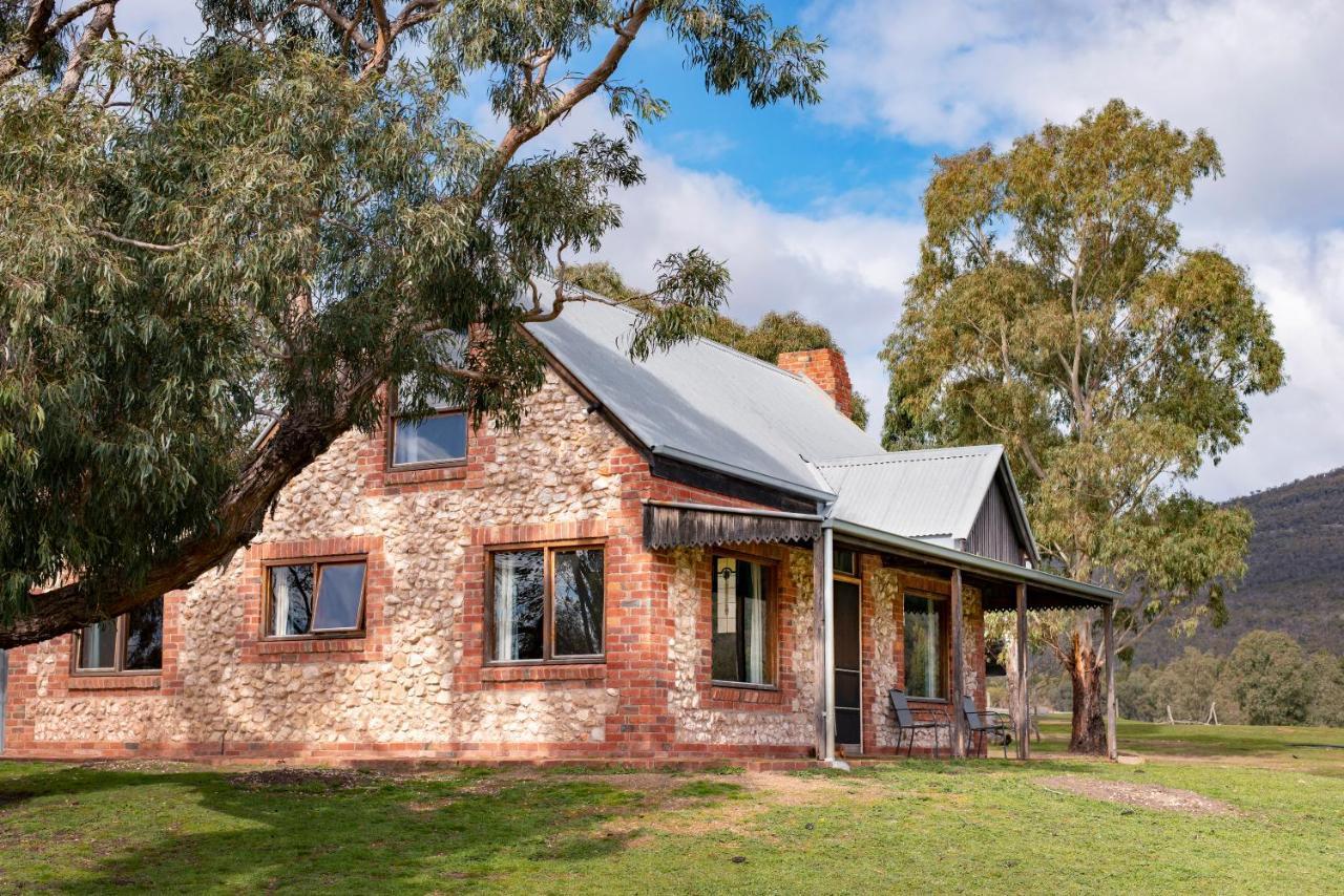 Grampians Pioneer Cottages Halls Gap Εξωτερικό φωτογραφία