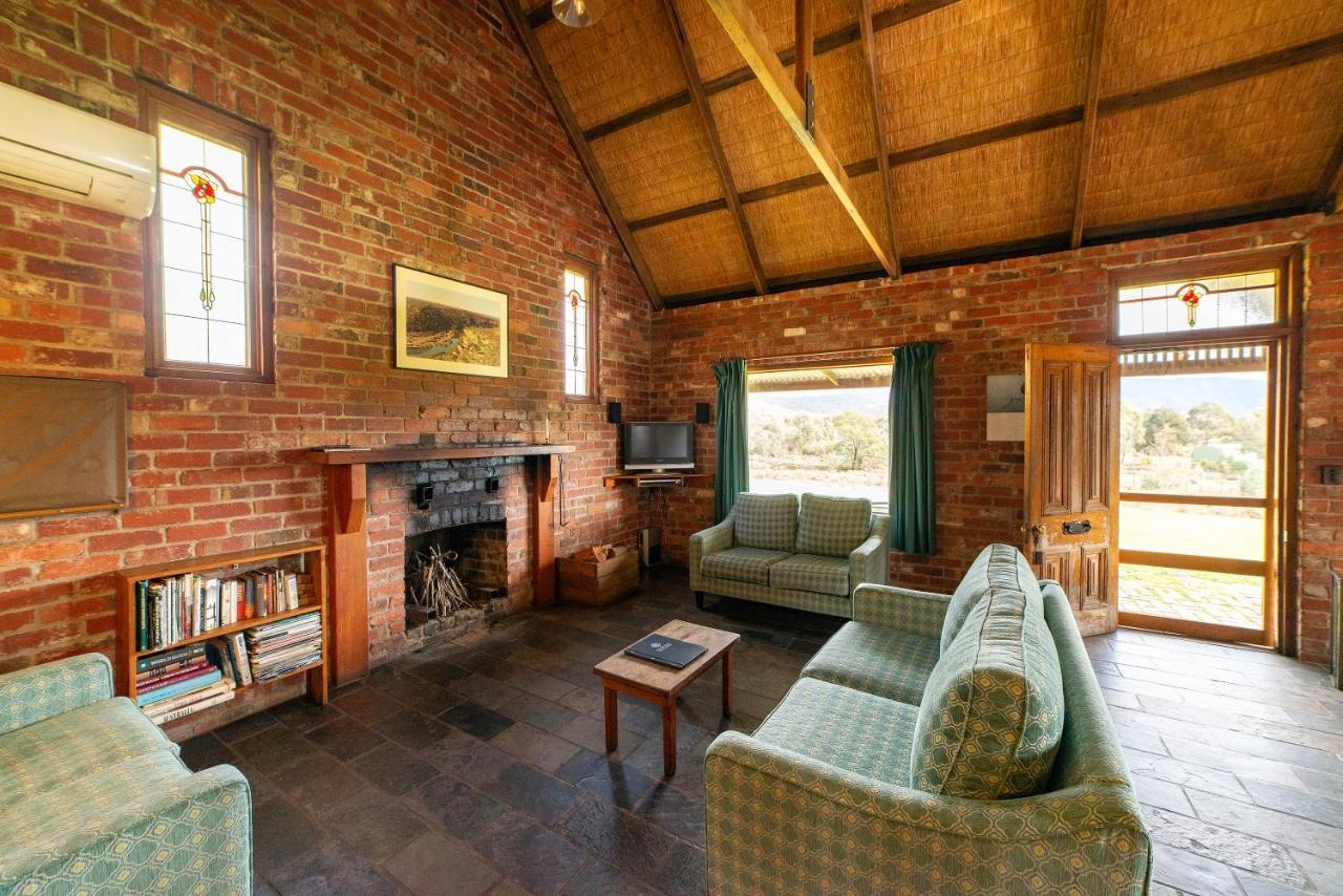 Grampians Pioneer Cottages Halls Gap Δωμάτιο φωτογραφία